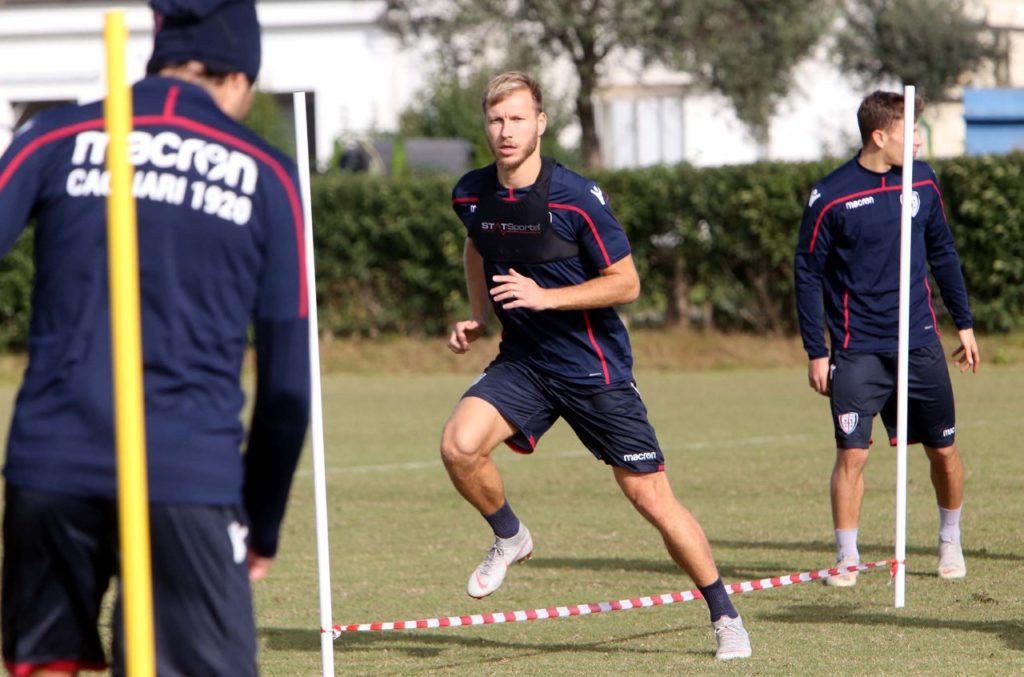 Allenamento Cagliari, Klavan. Media Day