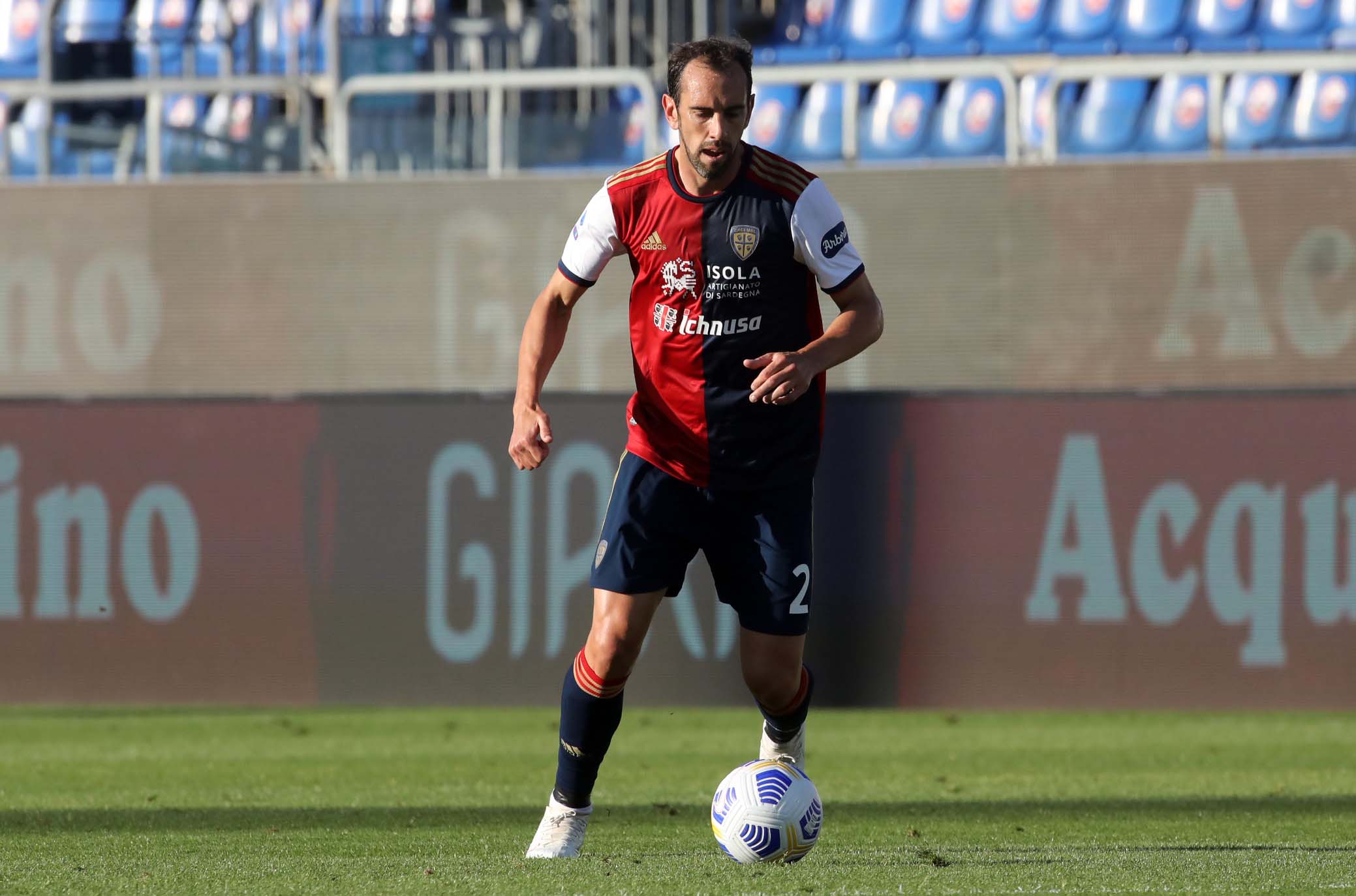 Godín-Cagliari; there’s an settlement.  The renewal is prepared till 2024
