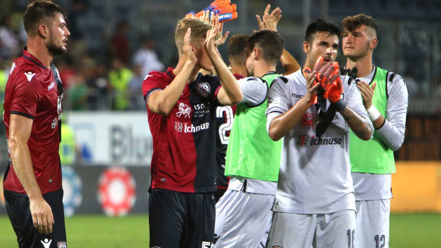 Cagliari 08 08 2018 Presso Sardegna Arena - Amichevole Cagliari vs Altetico Madrid
nella foto: giocatori a fine gara
SILPRESS/ENRICO LOCCI