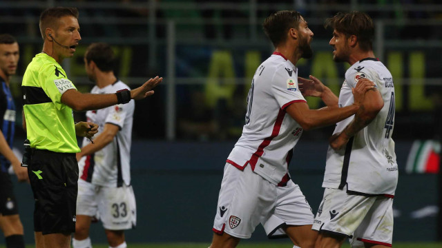 Daniele Dessena Protesta per il goal annullato
Milano 29-09-2018 Stadio Giuseppe Meazza 7 Giornata di Serie A Tim 2018-19 Internazionale/ Cagliari
Foto Alberto Mariani - Silpress