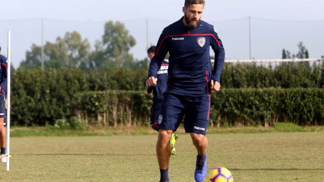 Allenamento Cagliari, Pavoletti. Media Day