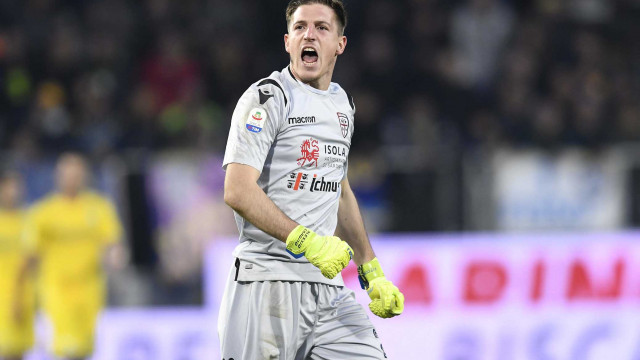 FROSINONE-CAGLIARI 02-12-2018 ESULTANZA DI CRAGNO DOPO IL GOL DI FARIAS. SILPRESS