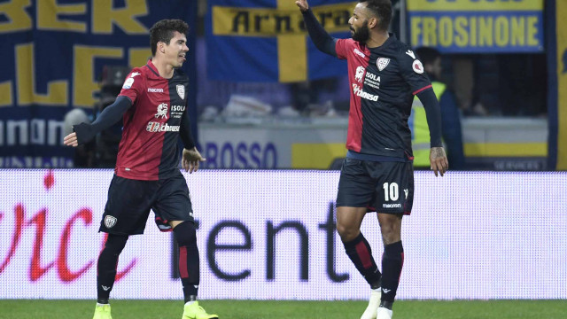 FROSINONE-CAGLIARI 02-12-2018 ESULTANZA DI FARIAS CON JOAO PEDRO. SILPRESS