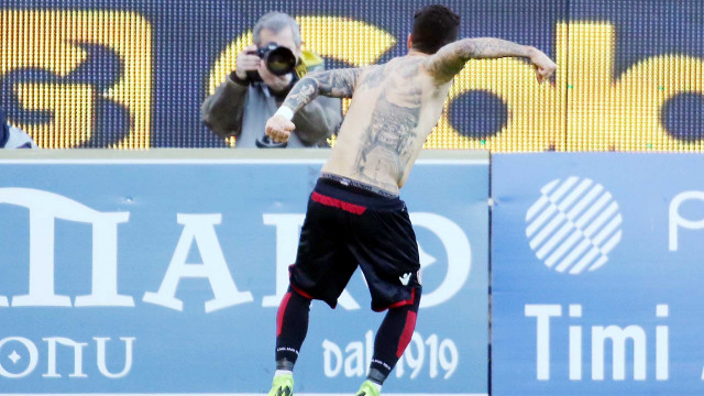 Cagliari 24 12 08 2018 Presso Stadio Sardegna Arena - Campionato serie A tim incontro Cagliari vs Genoa
nella foto: esultanza di diego farias del cagliari
SILPRESS/ENRICO LOCCI