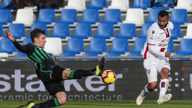 REGGIO EMILIA, ITALIA, 26-01-19 - 21° GIORNATA DI CAMPIONATO SERIE A TIM - MAPEI STADIUN, SASSUOLO VS CAGLIARI,BY CASTALDI, NELLA FOTO: TIRO DI JOAO PEDRO