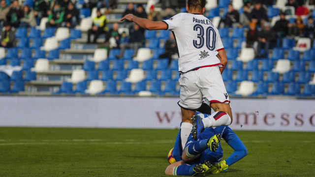 REGGIO EMILIA, ITALIA, 26-01-19 - 21° GIORNATA DI CAMPIONATO SERIE A TIM - MAPEI STADIUN, SASSUOLO VS CAGLIARI,BY CASTALDI, NELLA FOTO: LEONARDO PAVOLETTI E ANDREA CONSIGLI