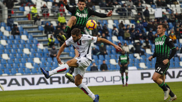 REGGIO EMILIA, ITALIA, 26-01-19 - 21° GIORNATA DI CAMPIONATO SERIE A TIM - MAPEI STADIUN, SASSUOLO VS CAGLIARI,BY CASTALDI, NELLA FOTO: LEONARDO PAVOLETTI E ANDREA CONSIGLI