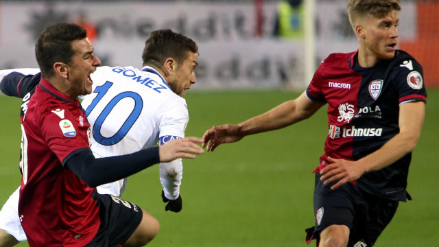 Cagliari 04 02 2019 Presso Stadio Sardegna Arena - Campionato serie A tim incontro Cagliari vs Atalanta
nella foto: Simone Padoin e alejandro gomez e Filippo Romagna
SILPRESS/ENRICO LOCCI