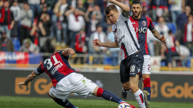 BOLOGNA ITALIA, 10-03-19 - 27° GIORNATA DI CAMPIONATO SERIE A TIM - STADIO RENATO DALL'ARA, BOLOGNA VS CAGLIARI, BY CASTALDI / SILPRESS NELLA FOTO: CONTRASTO FRA NICOLO' BARELLA E BLERIM DZEMAILI
