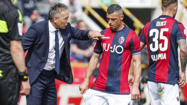 BOLOGNA ITALIA, 10-03-19 - 27° GIORNATA DI CAMPIONATO SERIE A TIM - STADIO RENATO DALL'ARA, BOLOGNA VS CAGLIARI, BY CASTALDI / SILPRESS NELLA FOTO: MIHAJLOVIC SINISA E BLERIM DZEMAILI