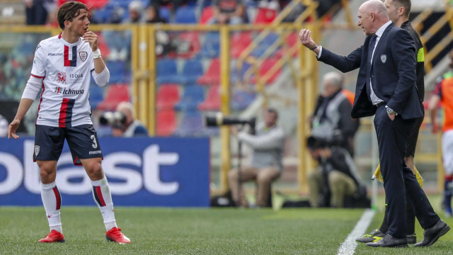 BOLOGNA ITALIA, 10-03-19 - 27° GIORNATA DI CAMPIONATO SERIE A TIM - STADIO RENATO DALL'ARA, BOLOGNA VS CAGLIARI, BY CASTALDI / SILPRESS NELLA FOTO: ROLANDO MARAN PARATALA CON MARCO ANDREOLLI