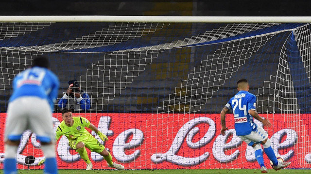 NAPOLI-CAGLIARI 05-05-2019 GOL SU RIGORE DI LORENZO INSIGNE. SILPRESS