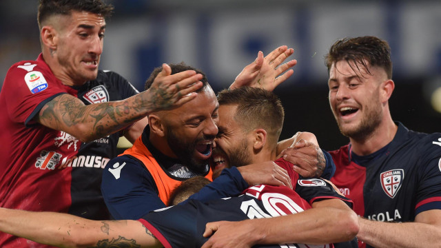 NAPOLI-CAGLIARI 05-05-2019 ESULTANZA DI LEONARDO PAVOLETTI CON JOAO PEDRO E CERRI. SILPRESS