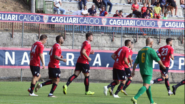 Cagliari 10 07 2019 Presso Stadio del Vento di Aritzo Cagliari vs Rappresentativa locale
nella foto: giocatori in riscaldamento pre gara
SILPRESS/ENRICO LOCCI