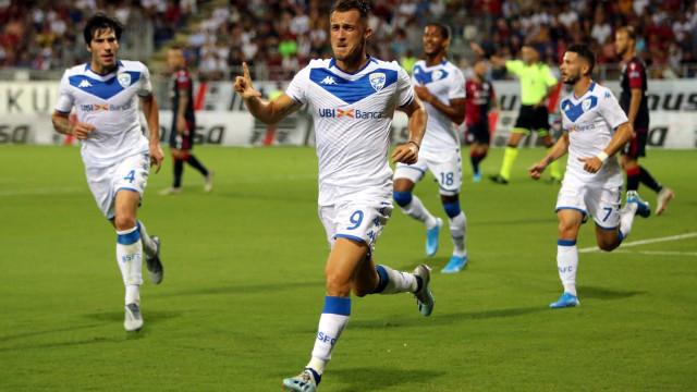 Cagliari 25 08 2019 Presso Stadio Sardegna Arena - Campionato serie A Tim 2019-20 incontro Cagliari vs Brescia
nella foto: esultanza di Alfredo Donnarumma del brescia del gol annullato
SILPRESS/ENRICO LOCCI