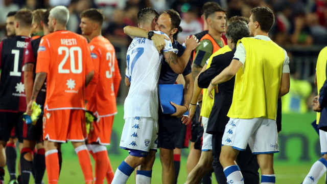 Cagliari 25 08 2019 Presso Stadio Sardegna Arena - Campionato serie A Tim 2019-20 incontro Cagliari vs Brescia
nella foto: giocatori a fine gara
SILPRESS/ENRICO LOCCI