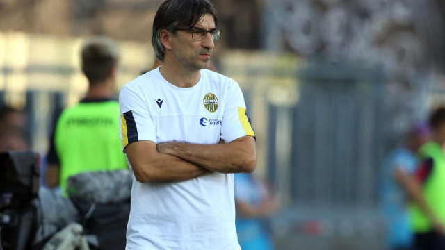 Cagliari 29 09 2019 Presso Stadio Sardegna Arena - Campionato serie A Tim 2019-20 incontro Cagliari vs Hellas Verona
nella foto: Rolando Maran
SILPRESS/ENRICO LOCCI