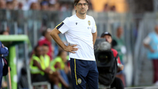 Cagliari 29 09 2019 Presso Stadio Sardegna Arena - Campionato serie A Tim 2019-20 incontro Cagliari vs Hellas Verona
nella foto: Ivan Juric
SILPRESS/ENRICO LOCCI