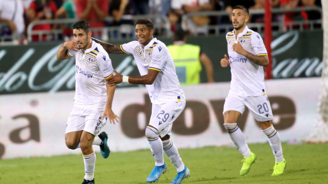 Cagliari 29 09 2019 Presso Stadio Sardegna Arena - Campionato serie A Tim 2019-20 incontro Cagliari vs Hellas Verona
nella foto: esultanza di Davide Faraoni dell'hellas verona
SILPRESS/ENRICO LOCCI