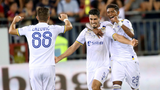 Cagliari 29 09 2019 Presso Stadio Sardegna Arena - Campionato serie A Tim 2019-20 incontro Cagliari vs Hellas Verona
nella foto: esultanza di Davide Faraoni dell'hellas verona
SILPRESS/ENRICO LOCCI