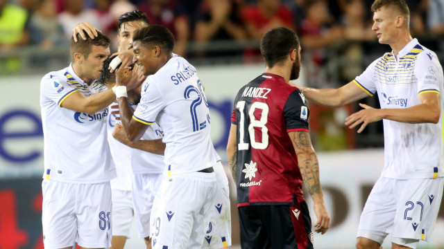 Cagliari 29 09 2019 Presso Stadio Sardegna Arena - Campionato serie A Tim 2019-20 incontro Cagliari vs Hellas Verona
nella foto: esultanza di Davide Faraoni dell'hellas verona
SILPRESS/ENRICO LOCCI