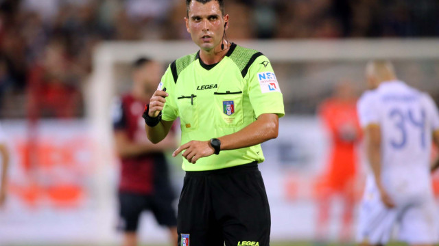 Cagliari 29 09 2019 Presso Stadio Sardegna Arena - Campionato serie A Tim 2019-20 incontro Cagliari vs Hellas Verona
nella foto:l arbitro
SILPRESS/ENRICO LOCCI