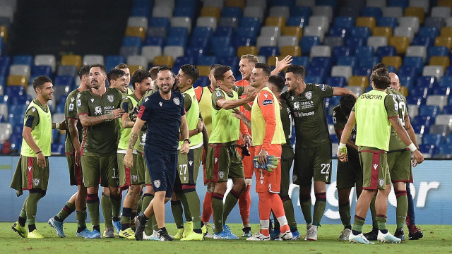 Napoli 25 Settembre 2019 Stadio San Paolo Campionato Serie A Tim 2019/20 Napoli - Cagliari nella foto: ESULTANZA FINALE Foto - Agostino Gemito -DarosPhoto