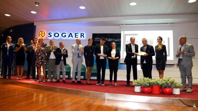 Cagliari 10 09 2019 Presso Aeroporto Elmas - consegna premi ussi
nella foto: genitori di astori e giornalisti
SILPRESS/ENRICO LOCCI