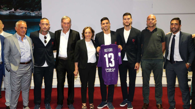 Cagliari 10 09 2019 Presso Aeroporto Elmas - consegna premi ussi
nella foto: genitori di astori e giornalisti
SILPRESS/ENRICO LOCCI