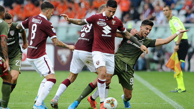 27-10-2019 Torino vs Cagliari Campionato Serie A 2019/2020
©Manuela Viganti/Silpress
Nella foto: armando izzo e giovanni simeone