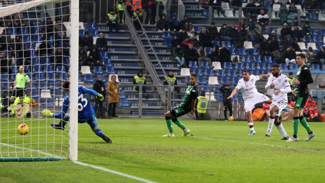 REGGIO EMILIA 8 / Dicembre /2019 15 GIORNATA CAMPIONATO SERIE A TIM 19-20
SASSUOLO - CAGLIARI
foto MORONI - SILPRESS
nella Foto DANIELE RAGATZU. GOAL 2-2