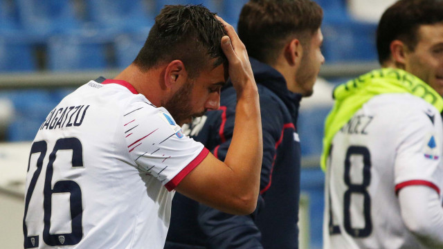REGGIO EMILIA 8 / Dicembre /2019 15 GIORNATA CAMPIONATO SERIE A TIM 19-20
SASSUOLO - CAGLIARI
foto MORONI - SILPRESS
nella Foto DANIELE RAGATZU. ESULTANZA GOAL 2-2