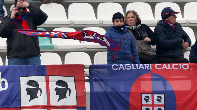 REGGIO EMILIA 8 / Dicembre /2019 15 GIORNATA CAMPIONATO SERIE A TIM 19-20
SASSUOLO - CAGLIARI
foto MORONI - SILPRESS
nella Foto TIFOSI DEL CAGLIARI IN TRASFERTA A REGGIO EMILIA