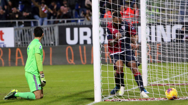 Cagliari 02 12 2019 Presso Stadio Sardegna Arena - Campionato serie A Tim 2019-20 incontro Cagliari vs Sampdoria
nella foto: gol di Joao Pedro del cagliari
SILPRESS/ENRICO LOCCI