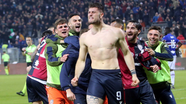 Cagliari 02 12 2019 Presso Stadio Sardegna Arena - Campionato serie A Tim 2019-20 incontro Cagliari vs Sampdoria
nella foto: esultanza di Alberto Cerri del cagliari
SILPRESS/ENRICO LOCCI