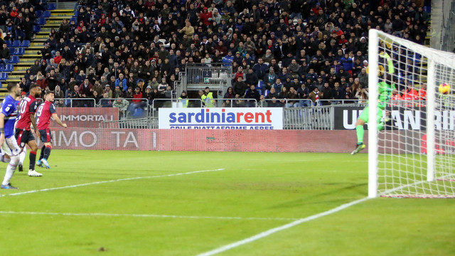 Cagliari 02 12 2019 Presso Stadio Sardegna Arena - Campionato serie A Tim 2019-20 incontro Cagliari vs Sampdoria
nella foto: gol di alberto cerri del cagliari
SILPRESS/ENRICO LOCCI