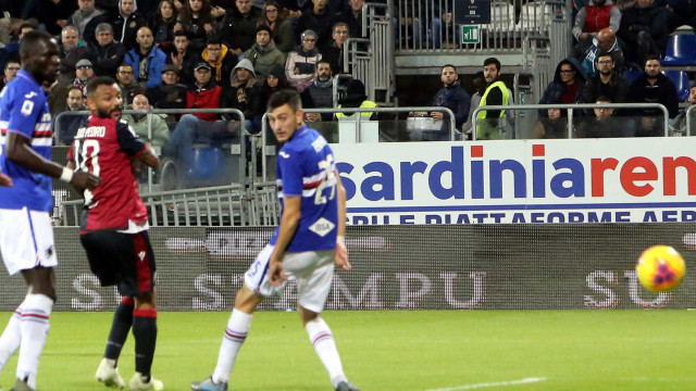 Cagliari 02 12 2019 Presso Stadio Sardegna Arena - Campionato serie A Tim 2019-20 incontro Cagliari vs Sampdoria
nella foto: gol di Joao Pedro del cagliari
SILPRESS/ENRICO LOCCI