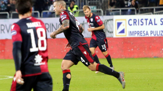 Cagliari 02 12 2019 Presso Stadio Sardegna Arena - Campionato serie A Tim 2019-20 incontro Cagliari vs Sampdoria
nella foto: esultanza di Radja nainngolan del cagliari
SILPRESS/ENRICO LOCCI
