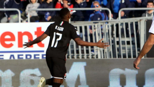Cagliari 11 01 2020 Presso Stadio Sardegna Arena - Campionato serie A Tim 2019-20 incontro Cagliari vs Milan
nella foto: esultanza di rafael leao del milan
SILPRESS/ENRICO LOCCI