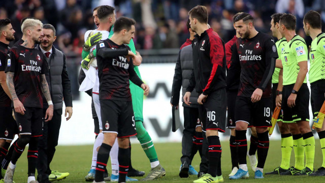 Cagliari 11 01 2020 Presso Stadio Sardegna Arena - Campionato serie A Tim 2019-20 incontro Cagliari vs Milan
nella foto: giocatori del milan a fine gara
SILPRESS/ENRICO LOCCI