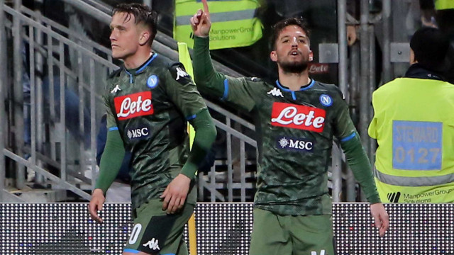 Cagliari 16 02 2020 Presso Stadio Sardegna Arena - Campionato serie A Tim 2019-20 incontro Cagliari vs Napoli
nella foto: esultanza di Dries Mertens del napoli
SILPRESS/ENRICO LOCCI
