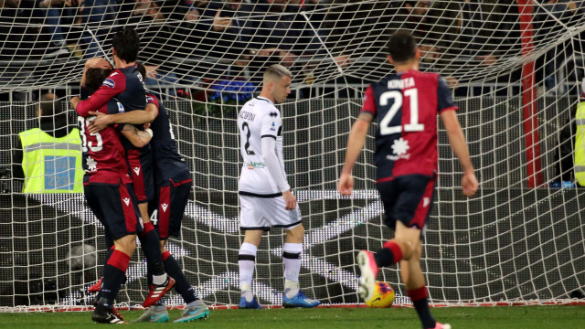 Cagliari 01 02 2020 Presso Stadio Sardegna Arena - Campionato serie A Tim 2019-20 incontro Cagliari vs Parma
nella foto: esultanza di Giovanni Simeone del cagliari
SILPRESS/ENRICO LOCCI