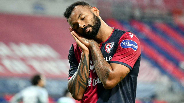 Cagliari 18 07 2020 Presso Stadio Sardegna Arena - Campionato serie A Tim 2019-20 incontro Cagliari vs Sassuolo
nella foto:esultanza di joao pedro del cagliari
SILPRESS/ENRICO LOCCI