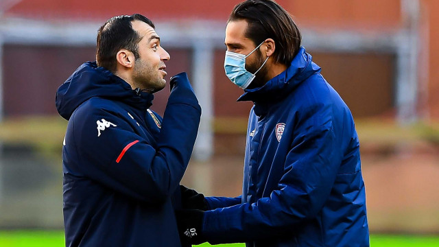 Serie A 2020/21 | Genoa-Cagliari
Goran Pandev-Leonardo Pavoletti - Saluto iniziale