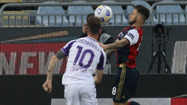 Cagliari 12 05 2021 Presso Stadio Sardegna Arena - Campionato seire A tim - Cagliari vs Fiorentina
nella foto: Nahitan Nandez e gaetano castrovilli
SILPRESS/ENRICO LOCCI