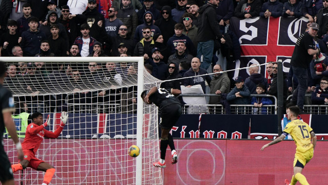 RESTRICTED TO EDITORIAL USE.
Mandatory Credit: Photo by Alessandro Tocco/NurPhoto/Shutterstock (15142037t)
Yerry Mina (#26 Cagliari Calcio) participates in the Serie A TIM match between Cagliari Calcio and Parma Calcio in Italy on February 9, 2025.
Cagliari v Parma - Serie A, Italy - 09 Feb 2025