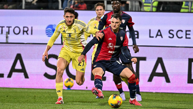 Nadir Zortea of Cagliari Calcio during Cagliari Calcio vs Juventus FC, Italian soccer Serie A match in Cagliari, Italy, February 23 2025