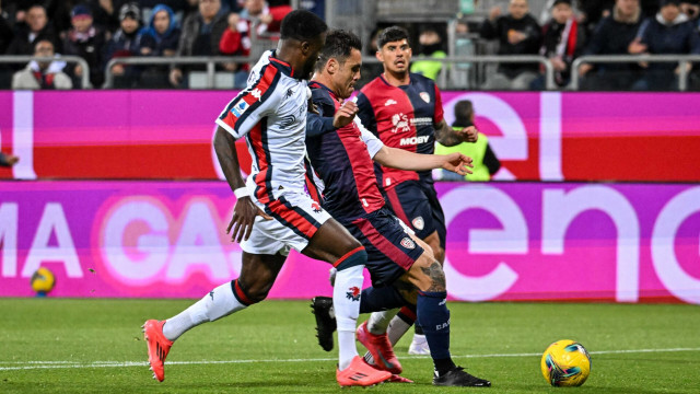 Nicolas Viola of Cagliari Calcio, Goal during Cagliari Calcio vs Genoa CFC, Italian soccer Serie A match in Cagliari, Italy, March 07 2025