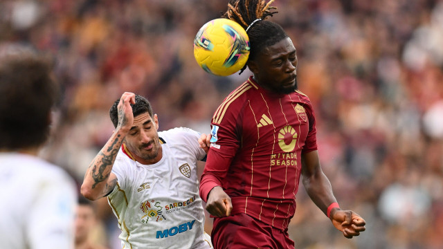 Alessandro Deiola of Cagliari Calcio and Manu Kone of A.S. Roma are in action during the 29th day of the Serie A Championship between A.S. Roma and Cagliari Calcio at the Olympic Stadium on March 16, 2025 in Rome, Italy.