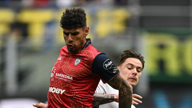 Mg Milano 12/05/2025 - campionato di calcio serie A / Inter-Cagliari / foto Matteo Gribaudi/Image Sport
nella foto: Florinel Coman-Nicola Zalewski